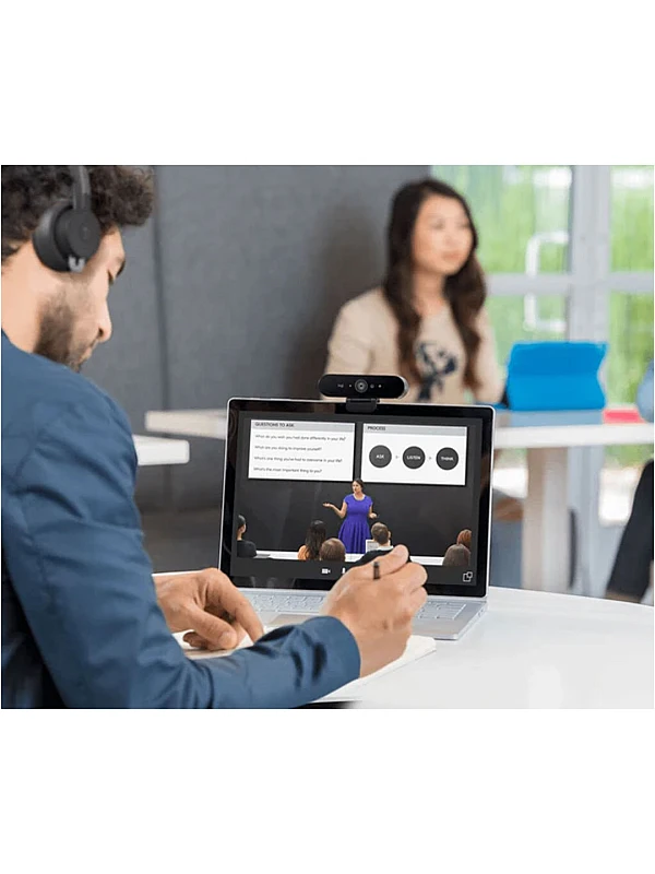 LOGITECH BRIO 4K WEBCAM, ULTRA 4K HD VIDEO CALLING, NOISE-CANCELING MIC, HD AUTO LIGHT CORRECTION, WIDE FIELD OF VIEW